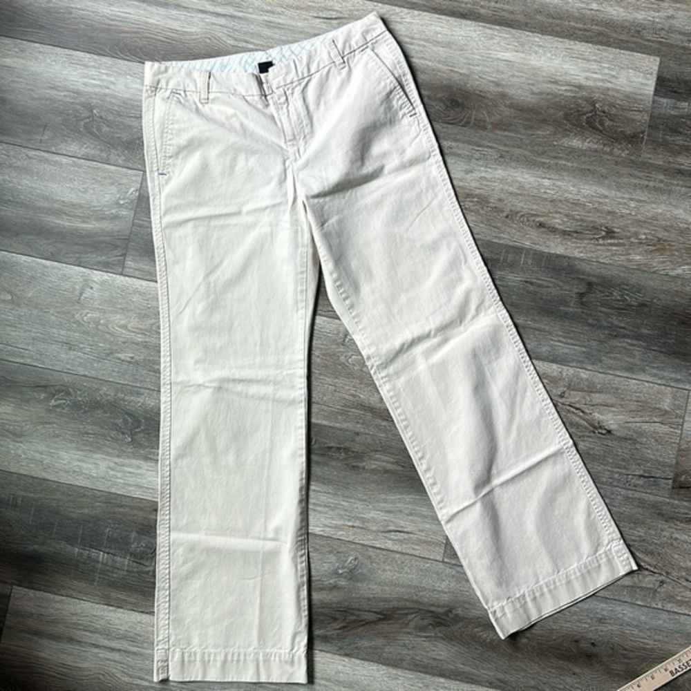 GAP pants cream colored trouser pant comfort size 8 Regular 100% Cotton